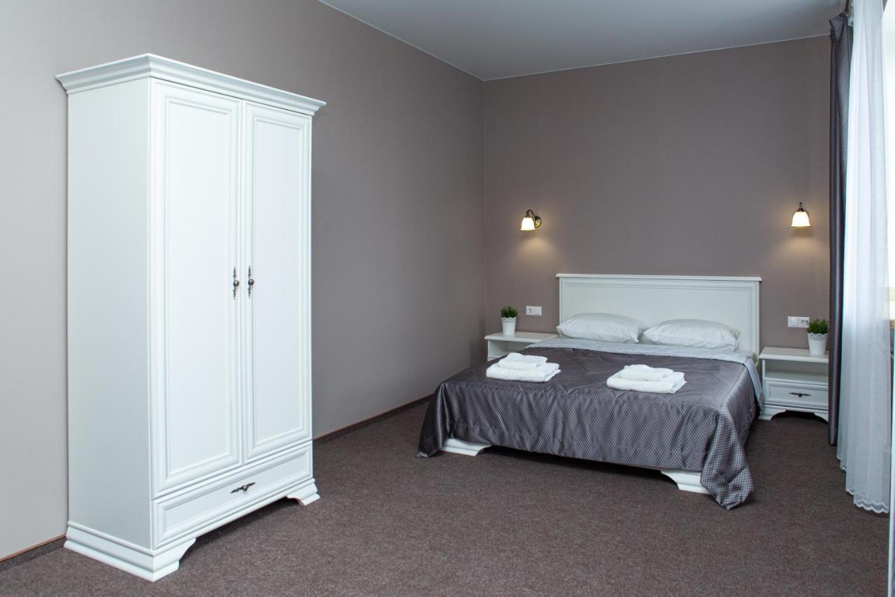 Belastok Hotel Nyasvizh Luaran gambar